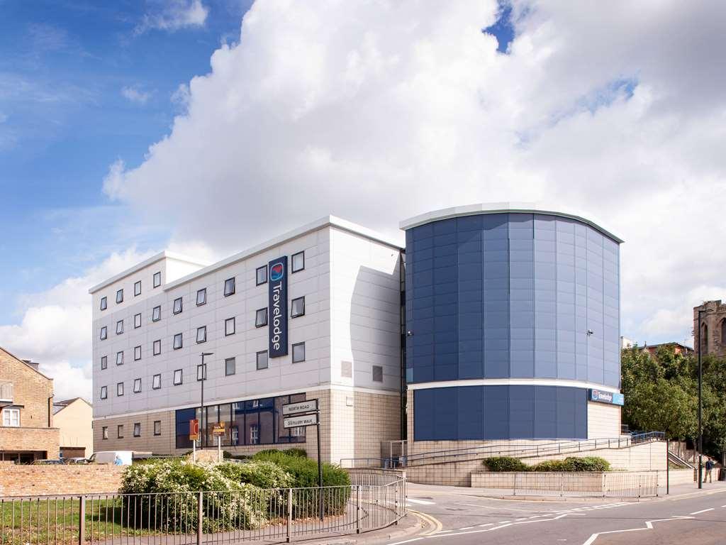 Travelodge Kew Bridge Londra Esterno foto