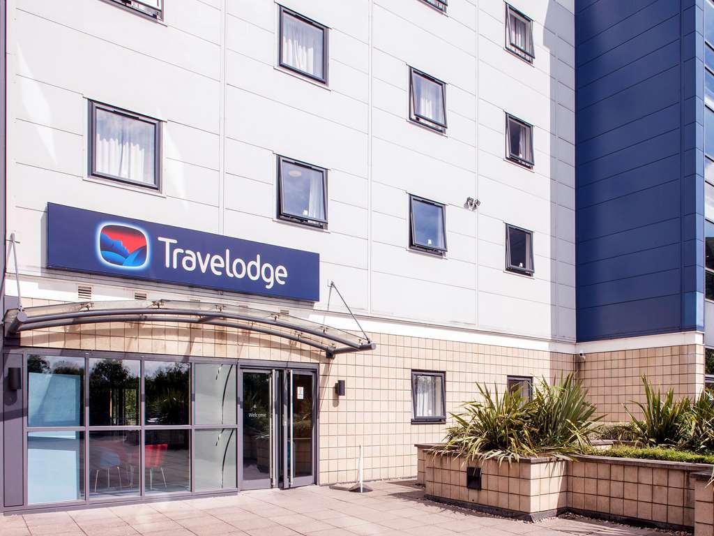 Travelodge Kew Bridge Londra Esterno foto